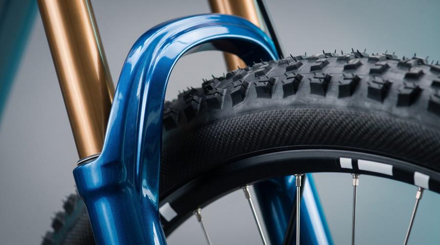 Alpina Trail – L / Matt Black